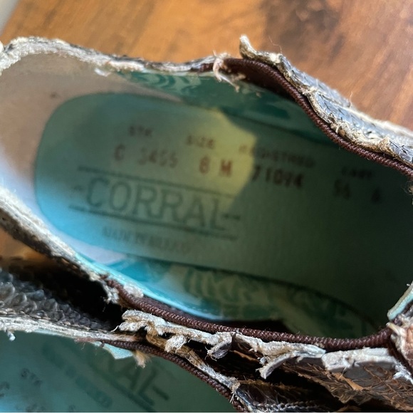 Corral cowboy cowgirl ankle boots Snakeskin size 8 - Picture 6 of 7